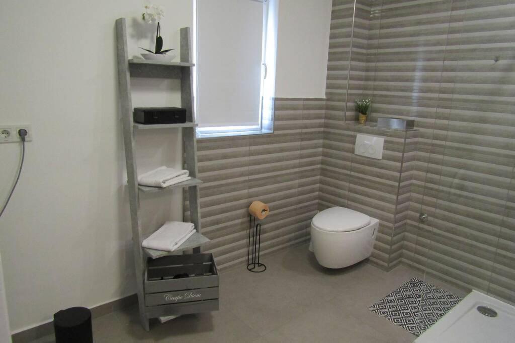 Apartman Megi & Studio Apartman Tomi - Self Check In Krapina Esterno foto