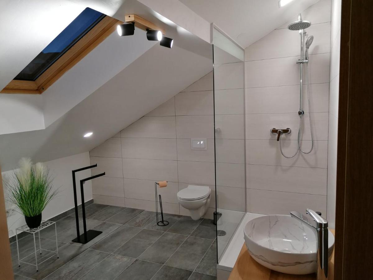 Apartman Megi & Studio Apartman Tomi - Self Check In Krapina Esterno foto